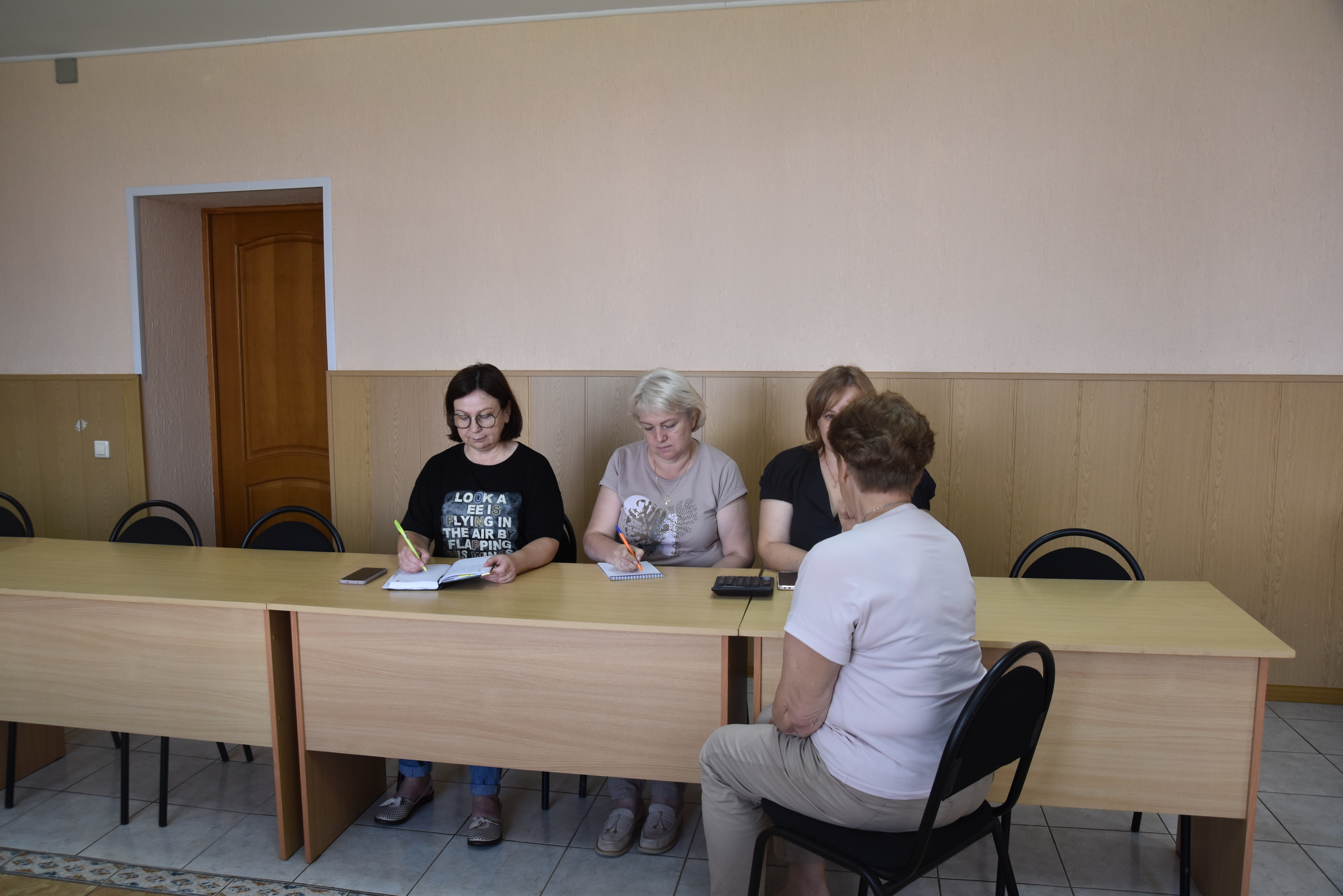 Работа с  должниками продолжается.